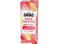 MILK PROTEIN ストロベリー風味 パック200ml