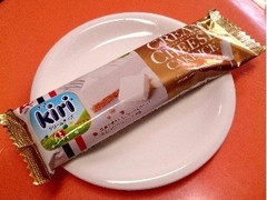 井村屋 クリームチーズケーキアイス クリームチーズとクッキークランチ 商品写真