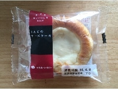 タカキベーカリー ITSUTSUBOSHI りんごのチーズケーキ