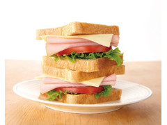 タカキベーカリー サンドイッチ用全粒粉入りミニブレッド