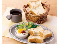 タカキベーカリー 米粉＆もち麦入り食パン