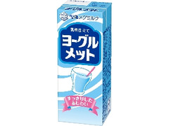 ヨーグルメット パック200ml