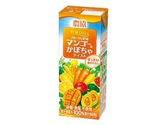 雪印メグミルク 野菜Days フルーツ＆野菜 マンゴー＆かぼちゃテイスト パック200ml