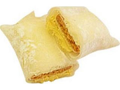 ファミリーマート Sweets＋ やわらかぎゅうひで包んだWチーズケーキ 商品写真