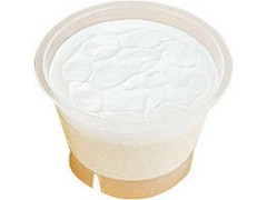 ファミリーマート 牛乳バニラプリン 北海道牛乳使用
