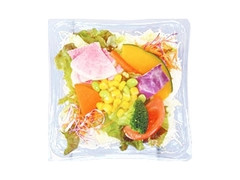 1／2日分の野菜が摂れるサラダ