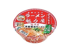 ファミリーマート 魁力屋 背脂醤油ラーメン 商品写真