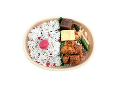 ファミリーマート 梅しらすごはんと鶏の味噌炒め弁当 商品写真