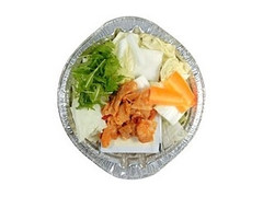 ファミリーマート 豆腐と豚肉の旨辛チゲ鍋 商品写真