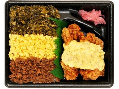 ファミリーマート 3色そぼろ＆チキン南蛮弁当