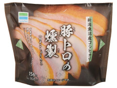 ファミリーマート 魚沼産コシヒカリ 豚トロの燻製 商品写真
