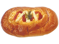 ファミリーマート 手巻きロースハムのエッグパン