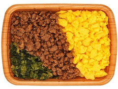 ファミリーマート 鶏そぼろ弁当