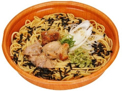 鶏塩焼とわさびの和パスタ