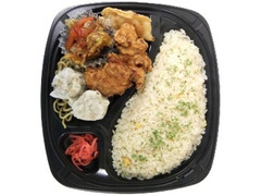 ファミリーマート 炒飯＆中華弁当 商品写真