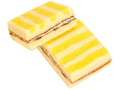 ファミリーマート レモンのサンドケーキ 商品写真