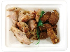 ファミリーマート 鶏もも塩焼＆豚バラ焼トンテキ味 商品写真