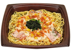 ファミリーマート 大盛 ベーコンのチーズクリームパスタ