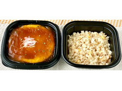 ファミリーマート こだわり餡とふんわり玉子の天津炒飯 商品写真