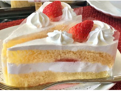 ファミリーマート いちごのショートケーキ 商品写真