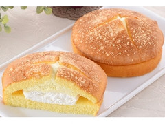 ファミリーマート Wクリームサンド チーズクリーム&ホイップ