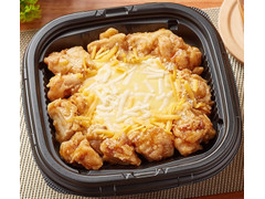 ファミリーマート とろーりチーズの唐揚丼