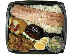 ファミリーマート ドーンとベーコン！メガ盛り弁当 商品写真