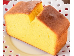 ファミリーマート FAMIMA CAFE＆SWEETS 安納芋のパウンドケーキ 商品写真