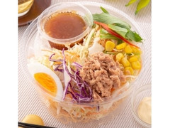 ファミリーマート まぜて食べる！パリパリ麺サラダ