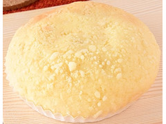 ファミリーマート ファミマ・ベーカリー 塩バタークッキーパン ブルターニュ産発酵バター 商品写真