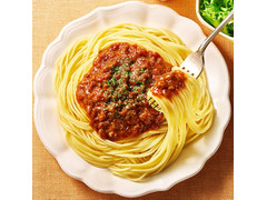 ファミリーマート お母さん食堂 牛肉と香味野菜の味わい豊かなミートソース 商品写真