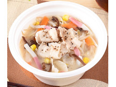 ファミリーマート 1／2日分の野菜が摂れるちゃんぽん風スープ 商品写真