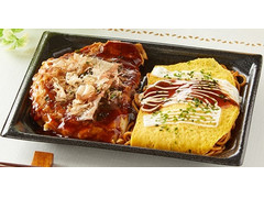 ファミリーマート お好み焼 ねぎ豚肉入り＆オム焼そば 商品写真