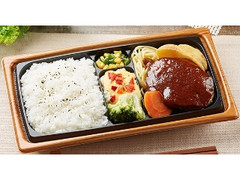 肉の旨み感じるビーフハンバーグ弁当