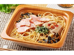 ファミリーマート 和パスタ ベーコンときのこ