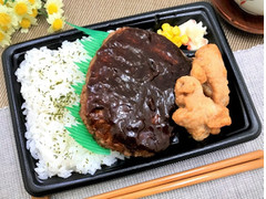 ファミリーマート BIGハンバーグ＆唐揚弁当 商品写真