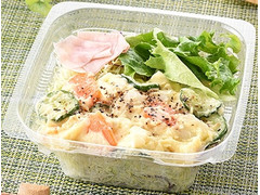 ファミリーマート 北海道産ポテトと食べるサラダ 商品写真