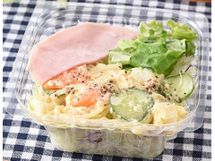 ファミリーマート ハムと北海道産ポテトのサラダ 商品写真