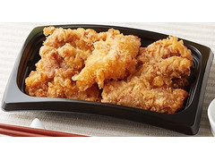 ファミリーマート 焼きあごだし使用！鶏唐揚げ 商品写真