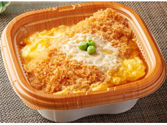 ファミリーマート だしの旨味感じる！ロースかつ丼 商品写真