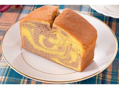 ファミリーマート FAMIMA CAFE＆SWEETS 栗のパウンドケーキ