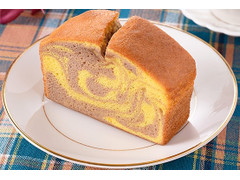 ファミリーマート FAMIMA CAFE＆SWEETS 栗のパウンドケーキ 商品写真