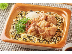 ファミリーマート 和パスタ 唐揚げのおろしぽん酢 商品写真