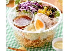 まぜて食べる！パリパリ麺サラダ