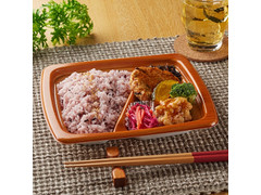 ファミリーマート 黒米入りご飯の豆腐ハンバーグ弁当 商品写真