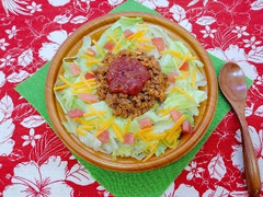 ファミリーマート チーズ野菜のタコライス