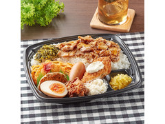 ファミリーマート 肉盛り！直火焼チャーシュー弁当 商品写真