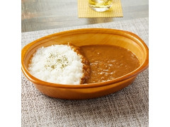 持ってずっしり！大盛カレー