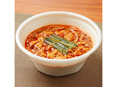 ファミリーマート ピリ辛玉子スープ辛麺 商品写真
