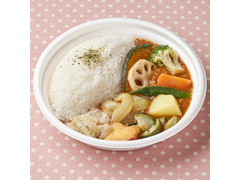 ファミリーマート 彩り野菜とスパイススープカレー